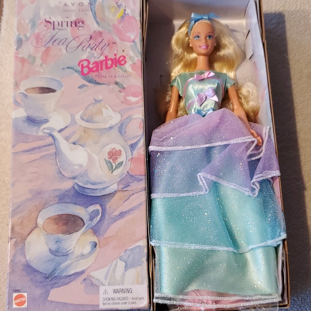 Tea party Barbie